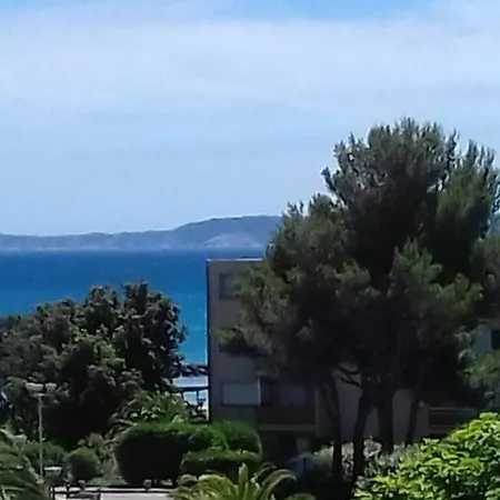 Entre Plages Et Collines Studio アパート *